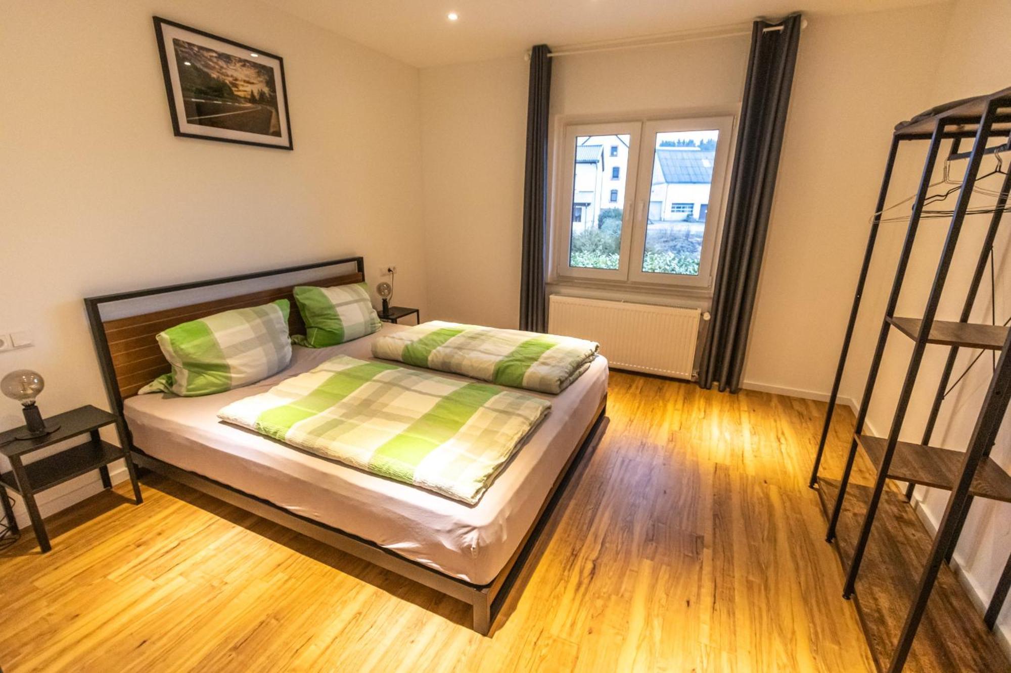 Suedschleife Appartements - Wlan - Direkt Am Ring Reimerath Luaran gambar